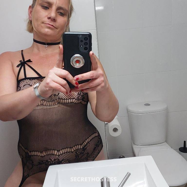 Sexy Blonde In Brisbane Fortitude Valley Ready To Fuck Escorts