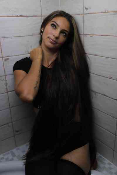 Leila 20Yrs Old Escort 160CM Tall Berlin Image - 4