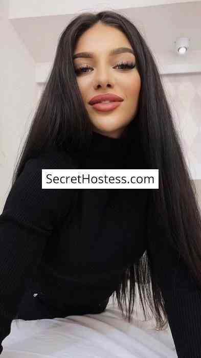 24 Year Old European Escort Sliema Brown Hair - Image 1