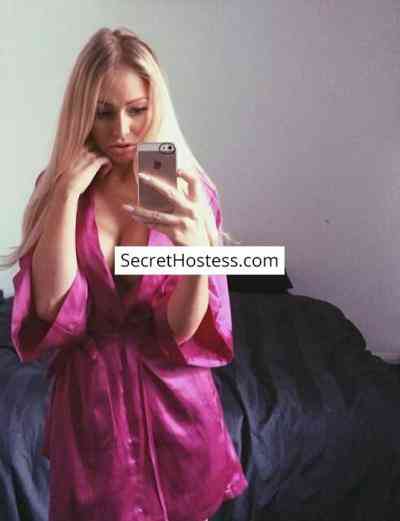 22 Year Old European Escort Saint Julian Blonde Green eyes - Image 6