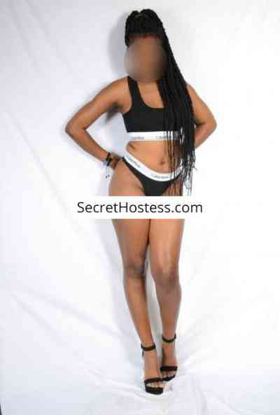 24 Year Old Ebony Escort Abidjan Black Hair Brown eyes - Image 2