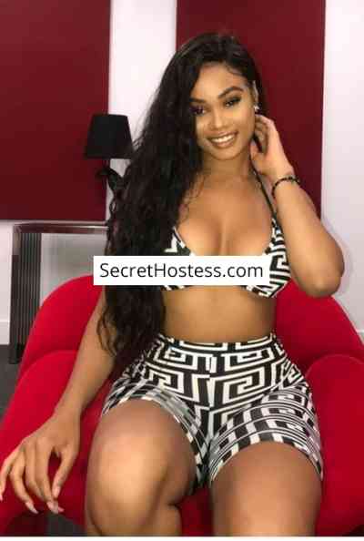 25 year old Mixed Escort in Muscat Tracy, Independent
