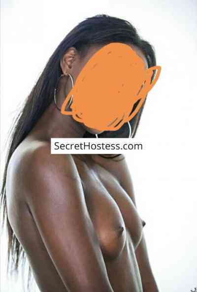 27 Year Old Ebony Escort Nairobi Black Hair Brown eyes - Image 1