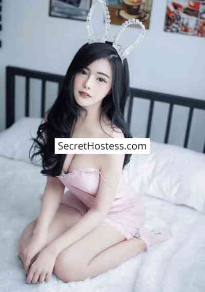 25 Year Old Asian Escort Taipei Black Hair Brown eyes - Image 1