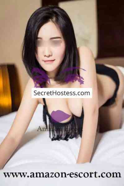 26 Year Old Asian Escort Bangkok Black Hair Black eyes - Image 1