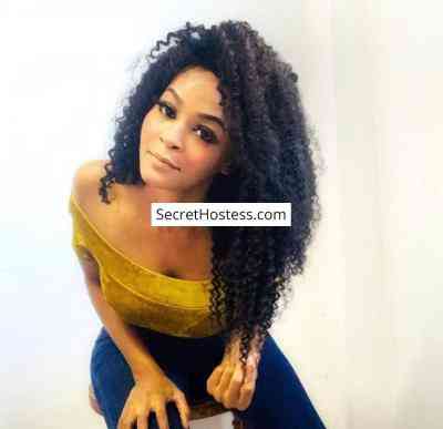 20 Year Old Ebony Escort Doha Black Hair Black eyes - Image 1