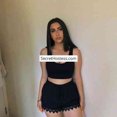 23 Year Old European Escort Muscat Black Hair Brown eyes - Image 1