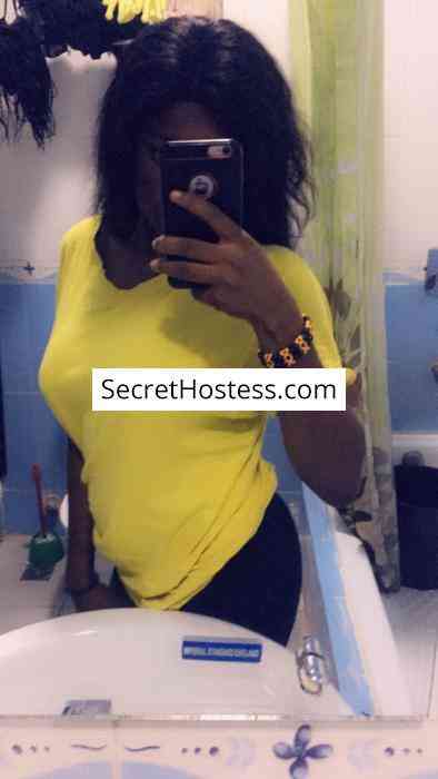 22 Year Old Ebony Escort Lagos Black Hair - Image 2