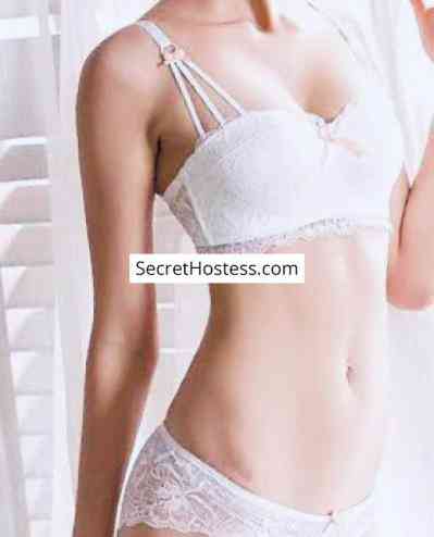 27 Year Old European Escort Hamilton Blonde Green eyes - Image 2