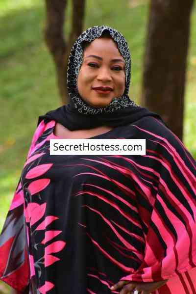 38 Year Old Ebony Escort Abuja Blonde Black eyes - Image 3