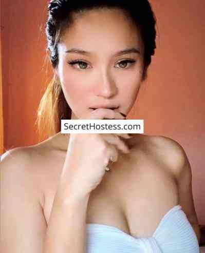 22 Year Old Asian Escort Makati Brown Hair Black eyes - Image 4