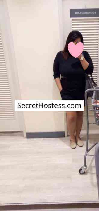 31 Year Old Asian Escort Manila Black Hair Black eyes - Image 7