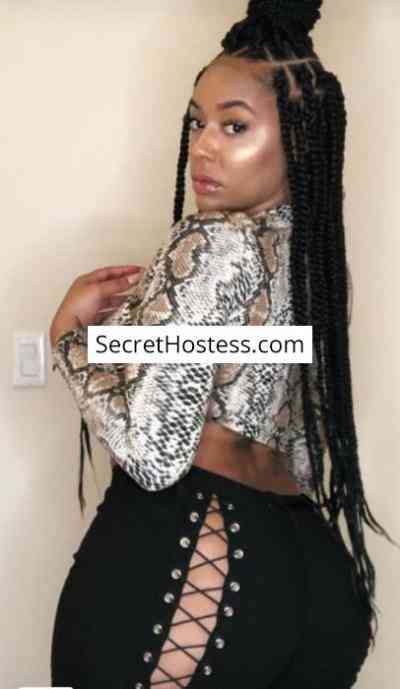 27 Year Old Ebony Escort Mahboula Black Hair - Image 1