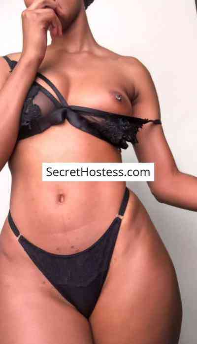 22 Year Old Ebony Escort Nairobi Black Hair Black eyes - Image 3