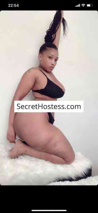 26 Year Old Ebony Escort Nairobi Black Hair - Image 3