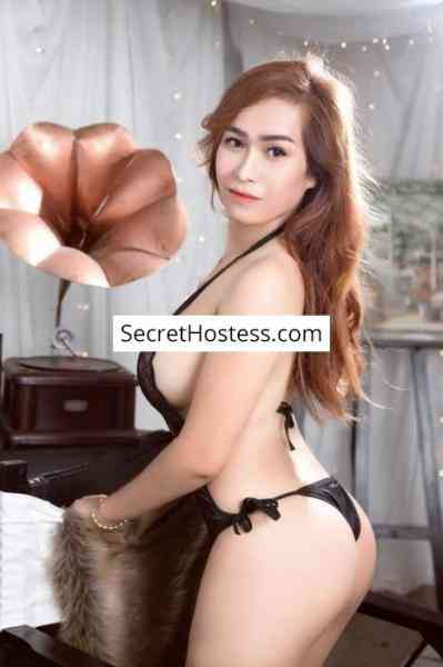 24 Year Old Asian Escort Salmiya Brown Hair Black eyes - Image 3