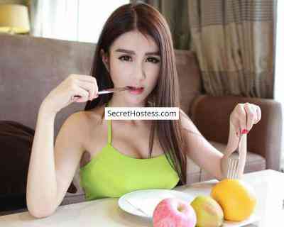 24 Year Old Asian Escort Shanghai Black Hair Black eyes - Image 1