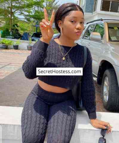24 Year Old Ebony Escort Accra Black Hair Brown eyes - Image 1