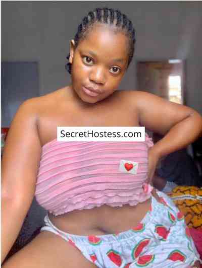25 Year Old Ebony Escort Accra Black Hair Black eyes - Image 2