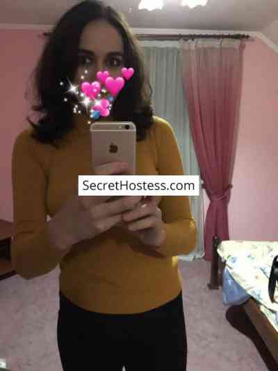 25 Year Old European Escort Lviv Brunette Brown eyes - Image 3