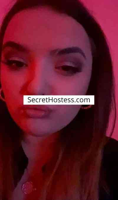 18 Year Old Caucasian Escort Vienna Brunette Brown eyes - Image 5