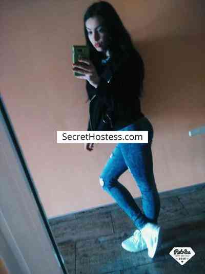 26 Year Old Caucasian Escort Sofia Brown Hair Black eyes - Image 2