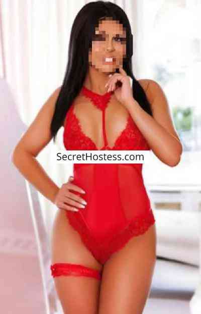 Escort Stockholm Brunette Brown eyes - Image 7