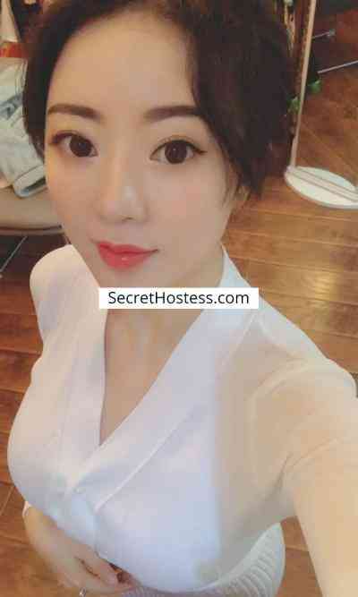 25 Year Old Asian Escort Shanghai Black Hair Brown eyes - Image 1