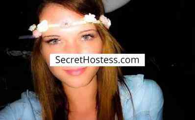 22 Year Old Caucasian Escort Mannheim Brunette Green eyes - Image 1