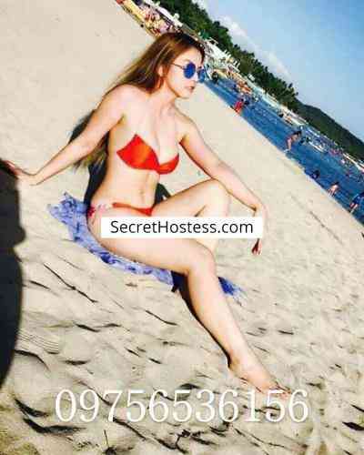 Escort Makati Blonde Black eyes - Image 2