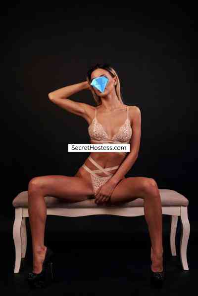 Sellena 18Yrs Old Escort Bologna Image - 6