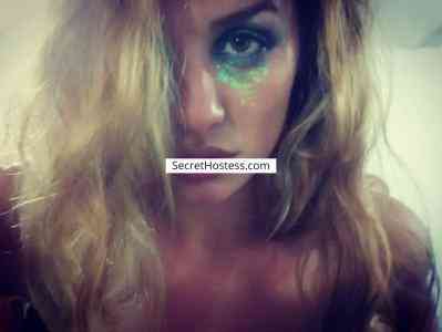 25 Year Old Latin Escort Buenos Aires Brown Hair Green eyes - Image 2