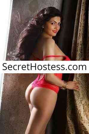 26 Year Old Caucasian Escort Munich Brunette - Image 3