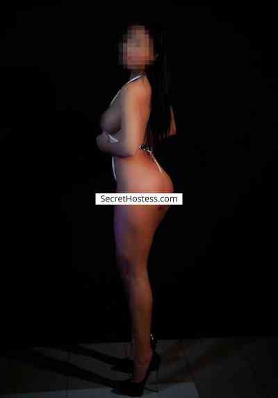 36 Year Old Latin Escort Milan Black Hair Black eyes - Image 1