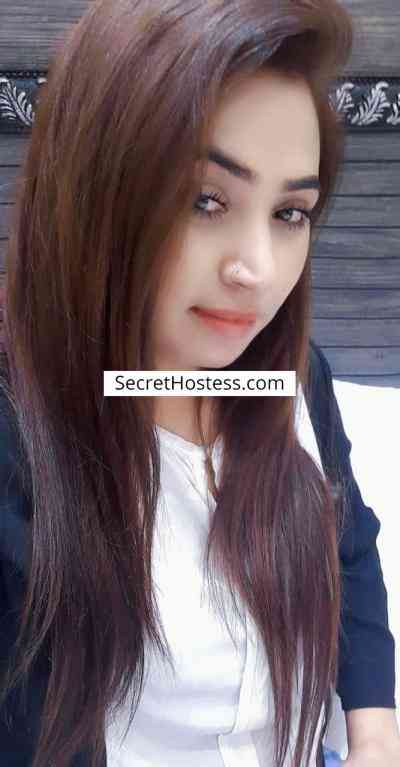 Escort Islamabad Brown Hair Black eyes - Image 4