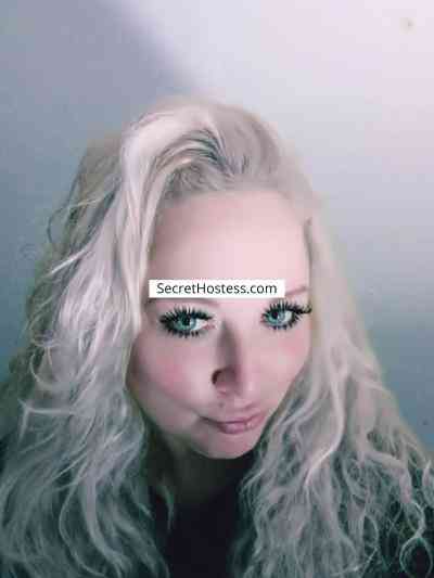 35 Year Old Caucasian Escort Porto Blonde Blue eyes - Image 3