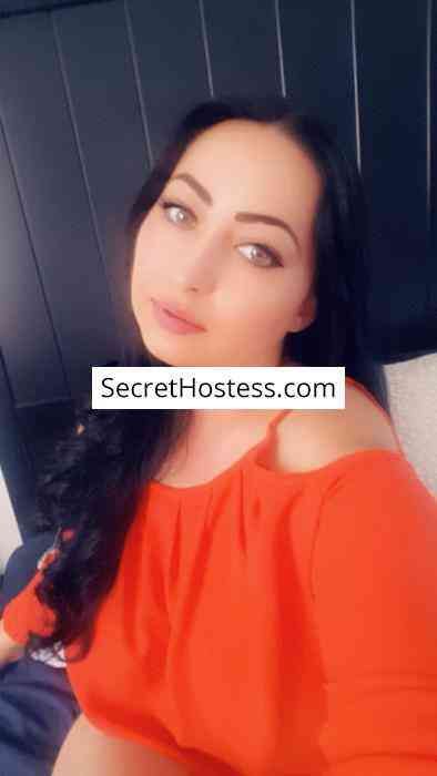 29 Year Old European Escort Helsinki Black Hair Green eyes - Image 2