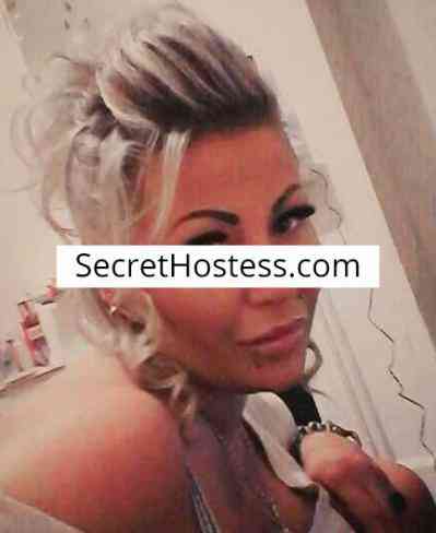 29 Year Old Caucasian Escort Vienna Blonde - Image 2
