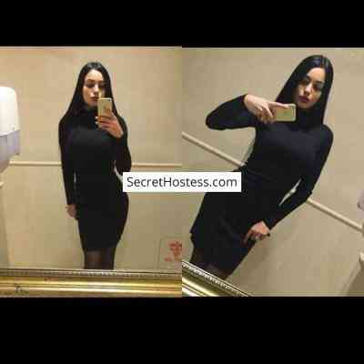 25 Year Old European Escort Sibiu Black Hair Green eyes - Image 9