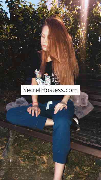 22 Year Old Mixed Escort Brussels Redhead Green eyes - Image 5