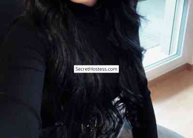 28 Year Old European Escort Salzburg Black Hair Green eyes - Image 5