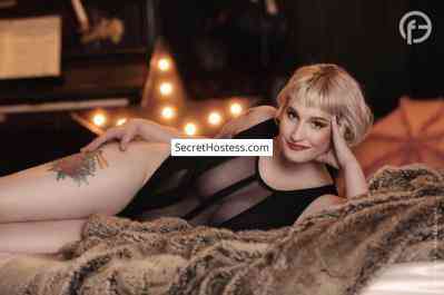 31 Year Old European Escort Berlin Blonde Brown eyes - Image 2