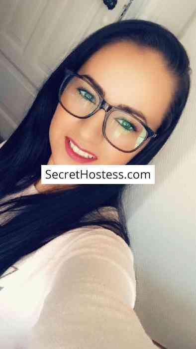 28 Year Old Latin Escort Reykjavik Black Hair Black eyes - Image 5