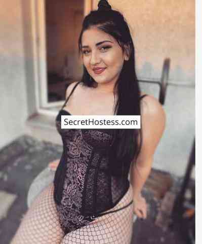 24 Year Old Mixed Escort Düsseldorf Black Hair Black eyes - Image 1