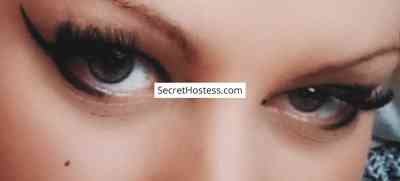 26 Year Old European Escort Barcelona Redhead Green eyes - Image 6