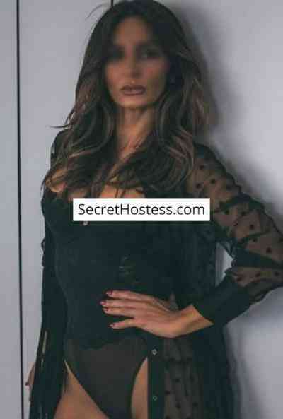 29 Year Old European Escort Sofia Brown Hair Brown eyes - Image 7