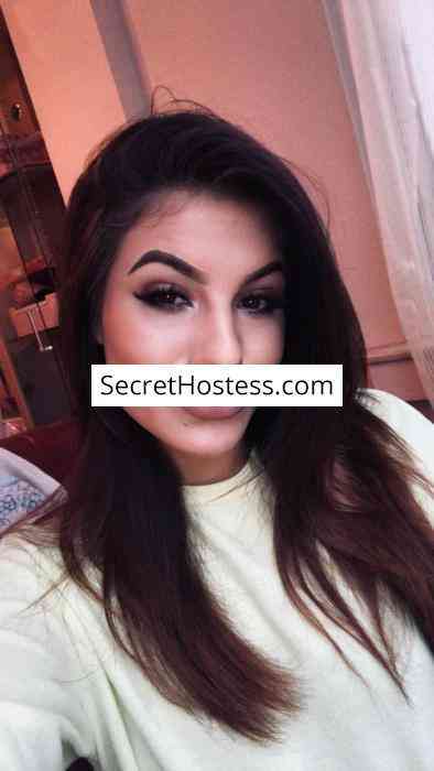 20 Year Old European Escort Brussels Brown Hair Brown eyes - Image 9