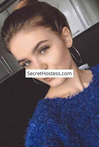 21 year old European Escort in Paris Konty, Agency