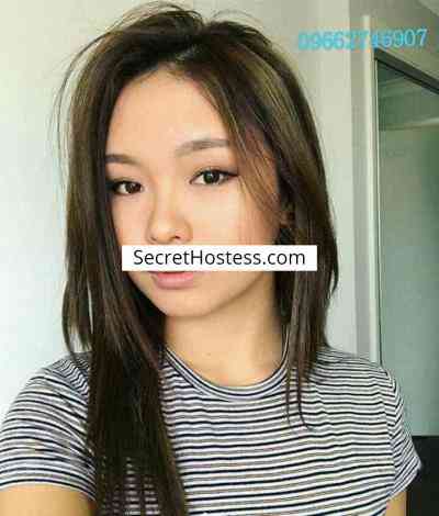 24 Year Old Asian Escort Makati Black Hair Black eyes - Image 2