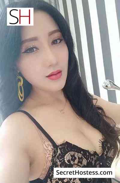 24 Year Old Chinese Escort Riyadh Black Hair Grey eyes - Image 5